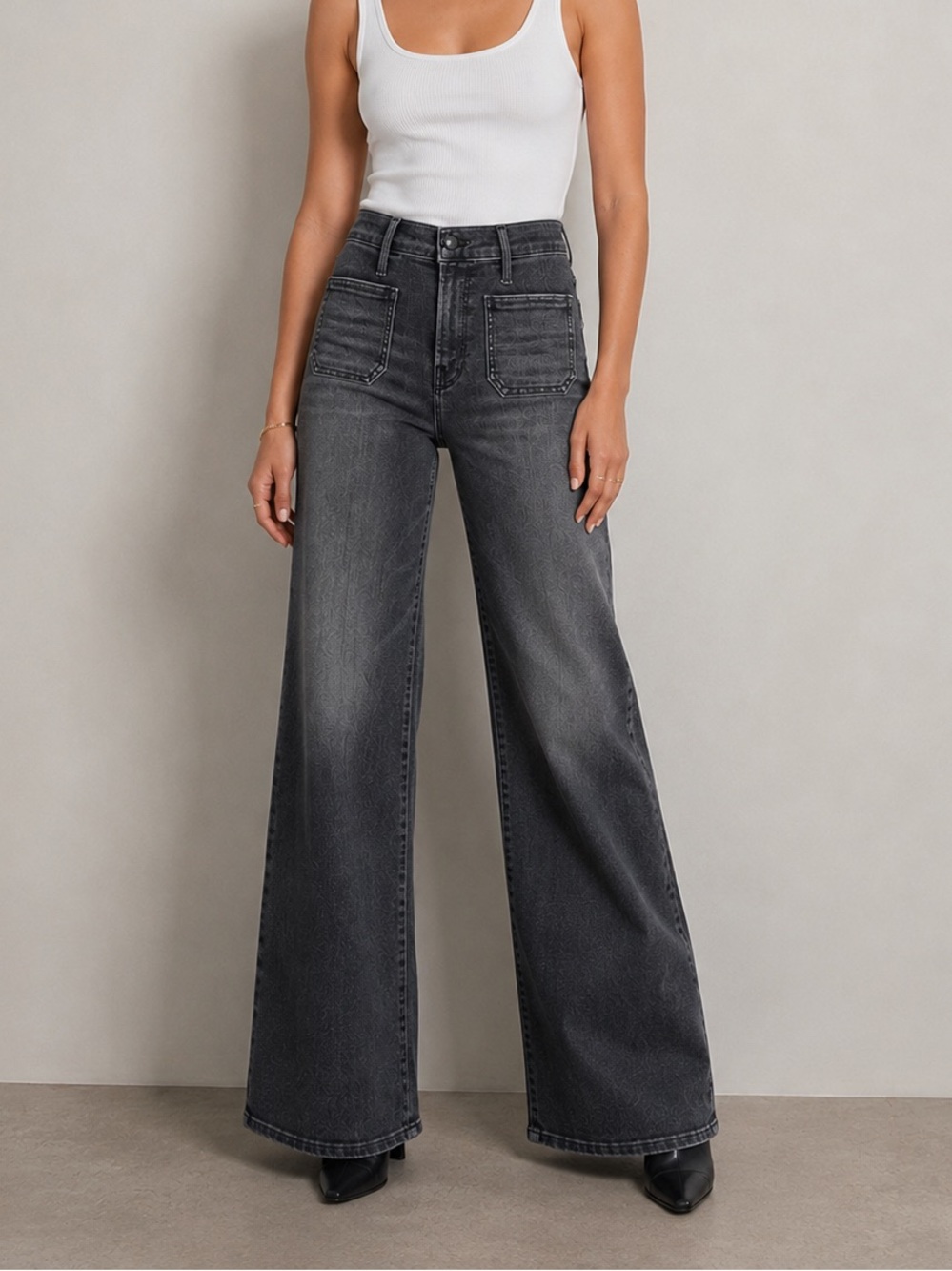 NWT MOTHER grey patch pocket twister sneak wide leg jeans 25